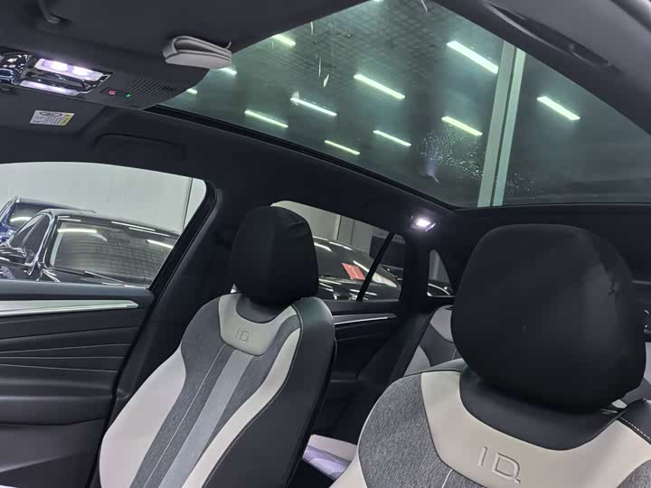 Фото 7 - Volkswagen ID.4 Crozz