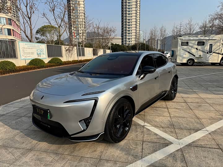 Фото 1 - Avatr 11