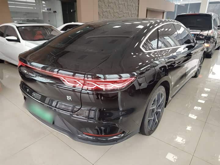 Фото 7 - BYD Han