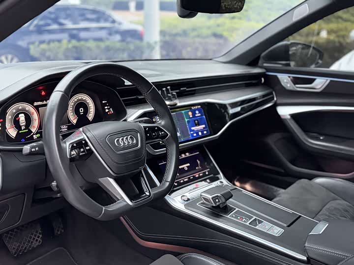 Фото 3 - Audi A6L