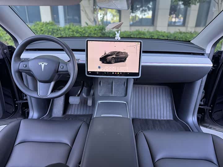 Фото 4 - Tesla Model Y
