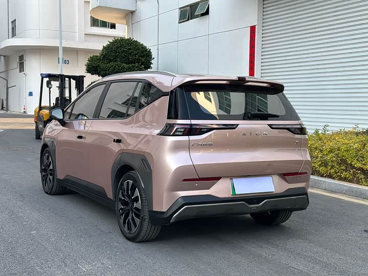 Фото 4 - GAC Aion Y