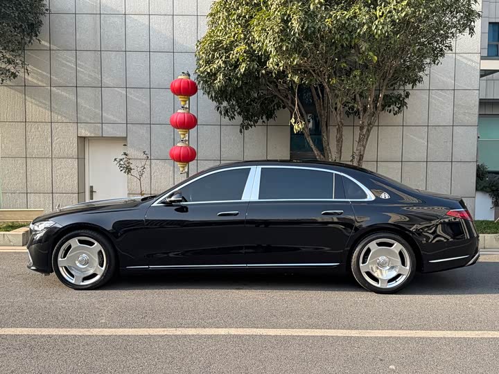 Фото 5 - Mercedes-Benz Maybach S-Class