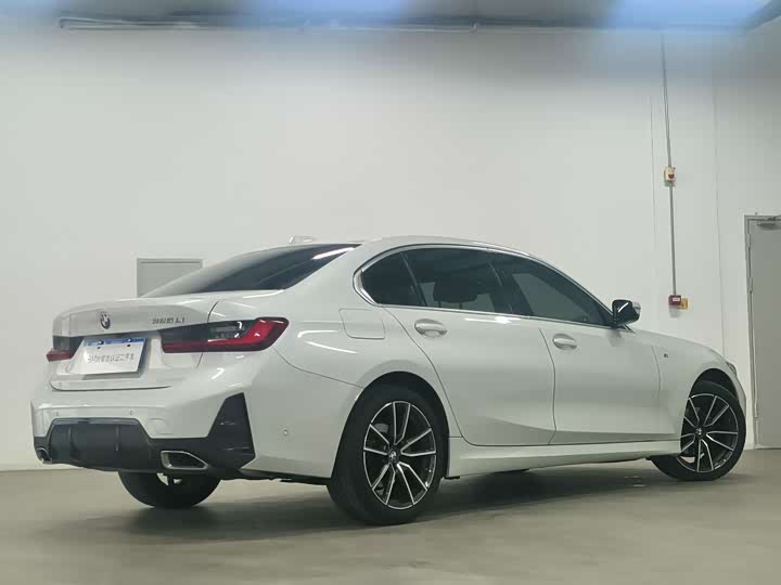 Фото 6 - BMW 3 Series