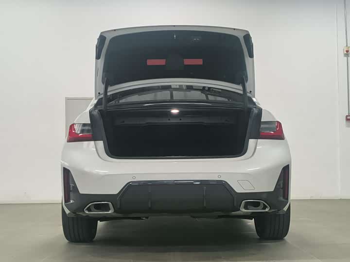 Фото 8 - BMW 3 Series