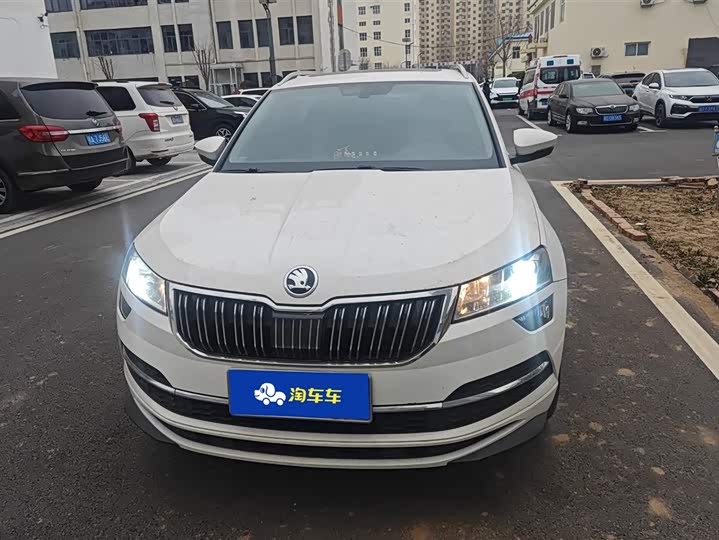 Фото 2 - Skoda Karoq