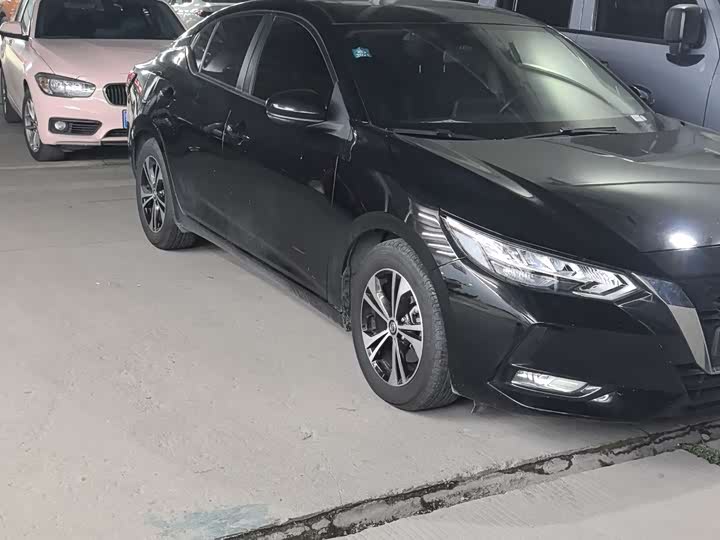 Фото 1 - Nissan Sylphy