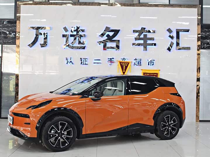 Фото 1 - Zeekr X