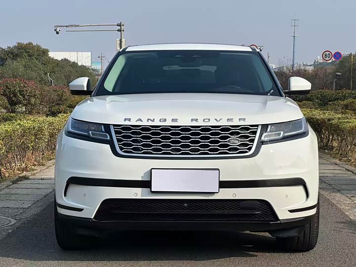 Фото 2 - Land Rover Range Rover Velar