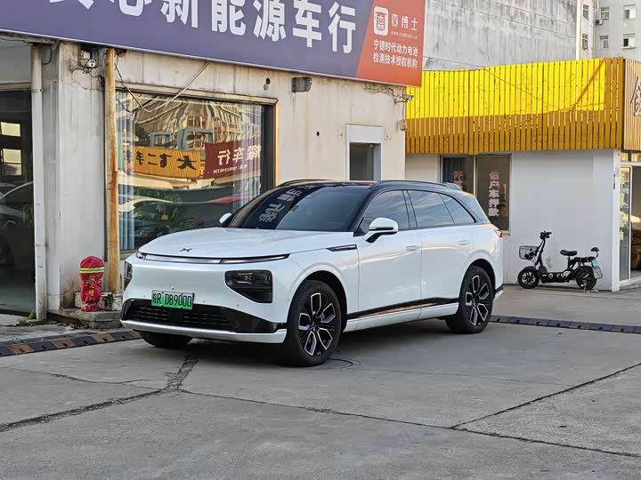 Фото 1 - XPeng G9