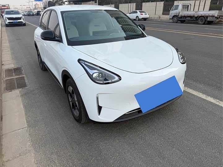 Фото 8 - Geely Galaxy Geome