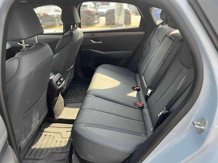 Фото 9 - BYD Qin Plus