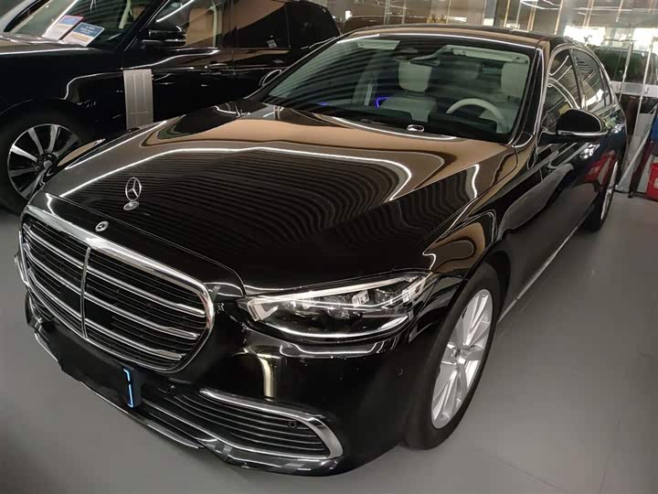 Фото 1 - Mercedes-Benz S-Class