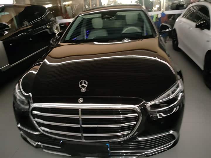 Фото 3 - Mercedes-Benz S-Class