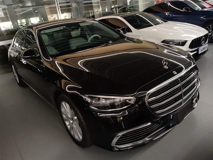 Фото 4 - Mercedes-Benz S-Class