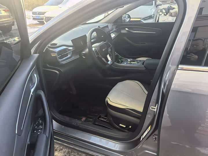 Фото 6 - BYD Qin Plus