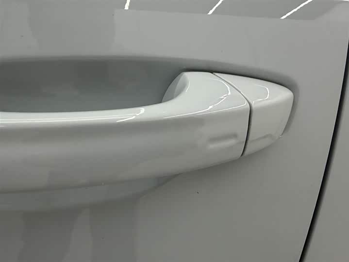 Фото 9 - Audi Q3