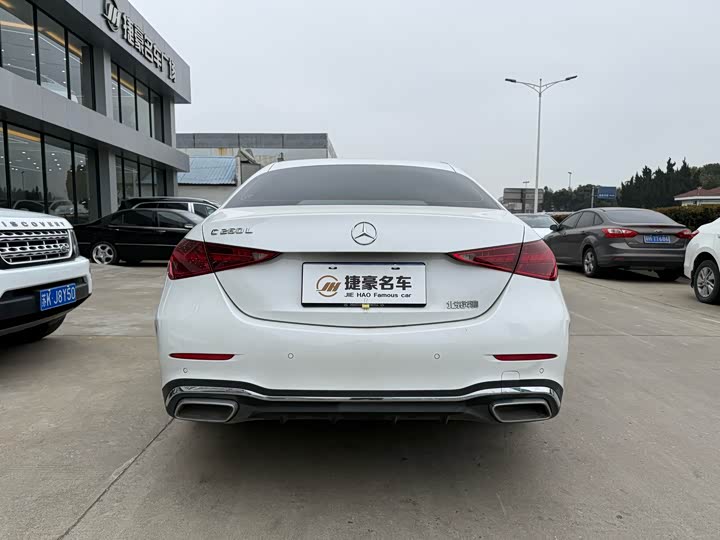 Фото 9 - Mercedes-Benz C-Class