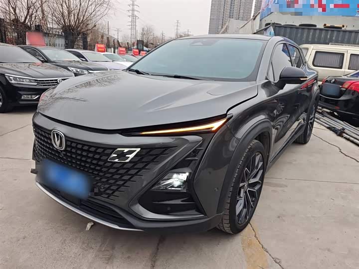 Фото 2 - Changan UNI-T