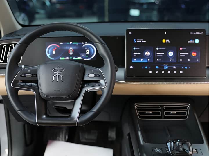 Фото 9 - BYD Song Pro Hybrid