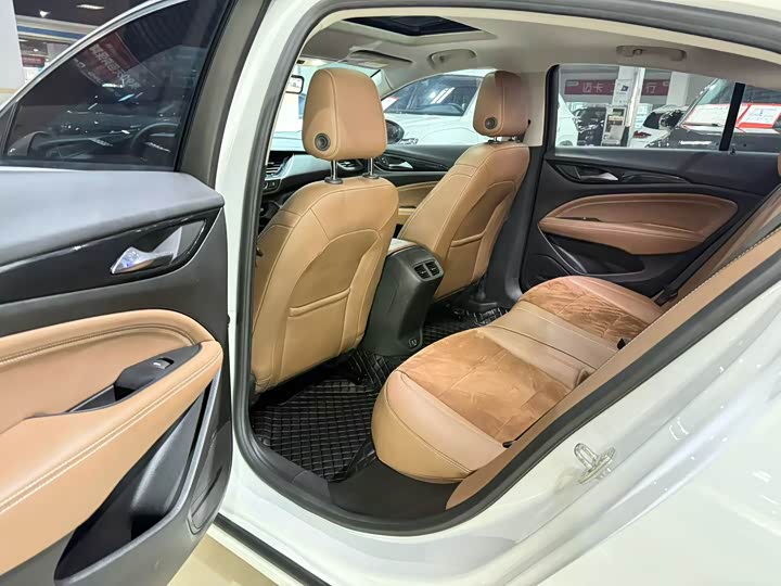 Фото 6 - Buick Regal