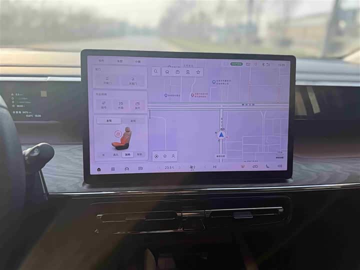 Фото 7 - GAC Trumpchi E8