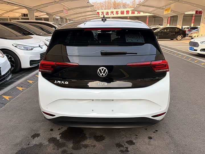 Фото 8 - Volkswagen ID.3