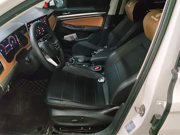 Фото 8 - Volkswagen Bora