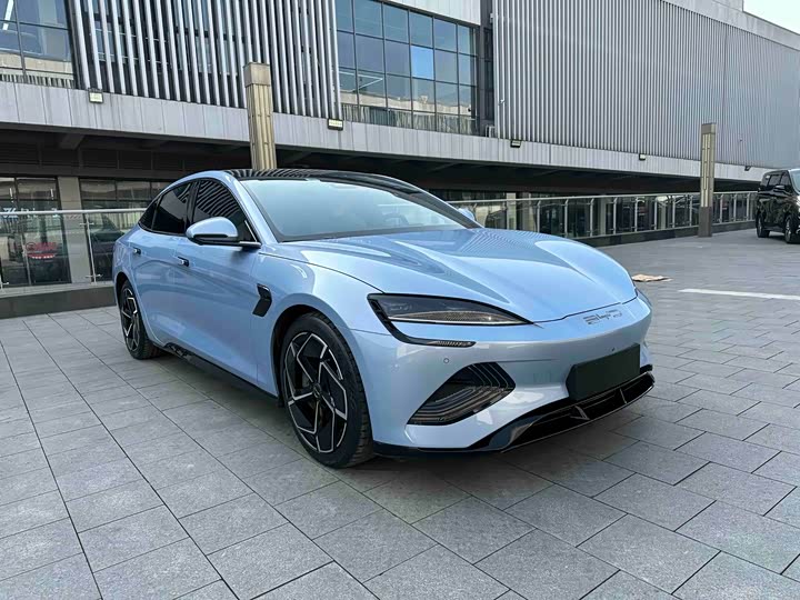 Фото 3 - BYD Seal