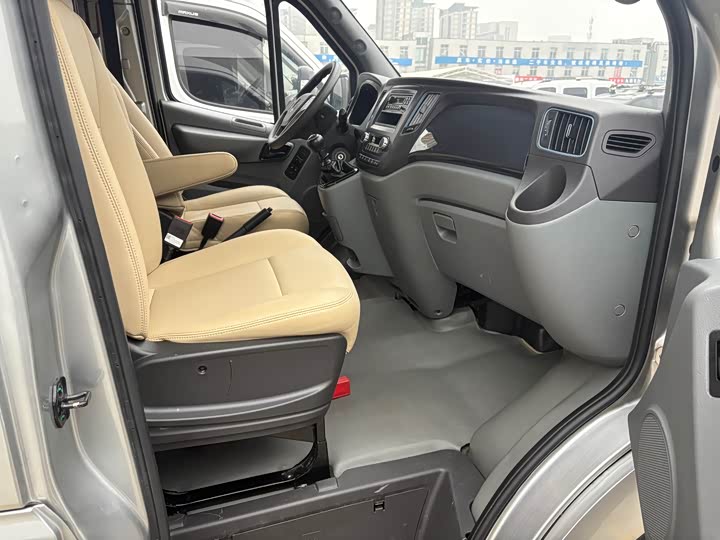 Фото 5 - Foton Tuyano