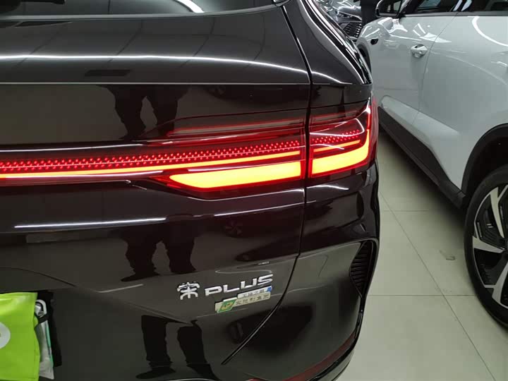 Фото 8 - BYD Song Plus Hybrid/EV