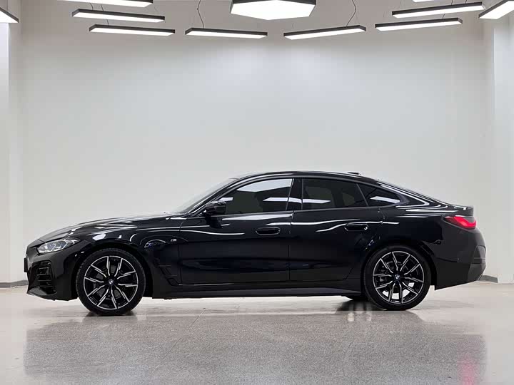 Фото 4 - BMW 4 Series