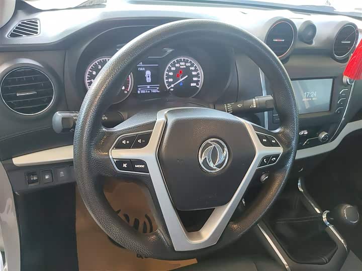 Фото 3 - Dongfeng Rich 6