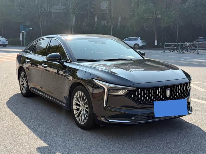 Фото 3 - Bestune B70