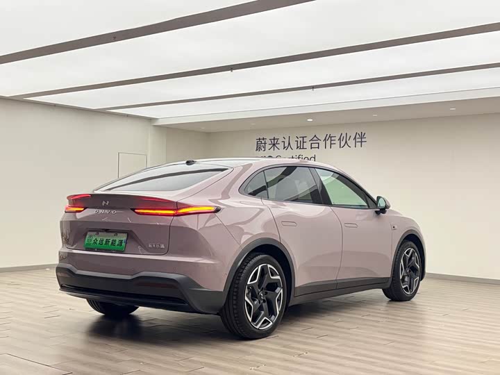 Фото 5 - Nio Onvo L60