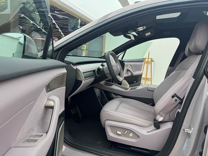 Фото 8 - Nio Onvo L60