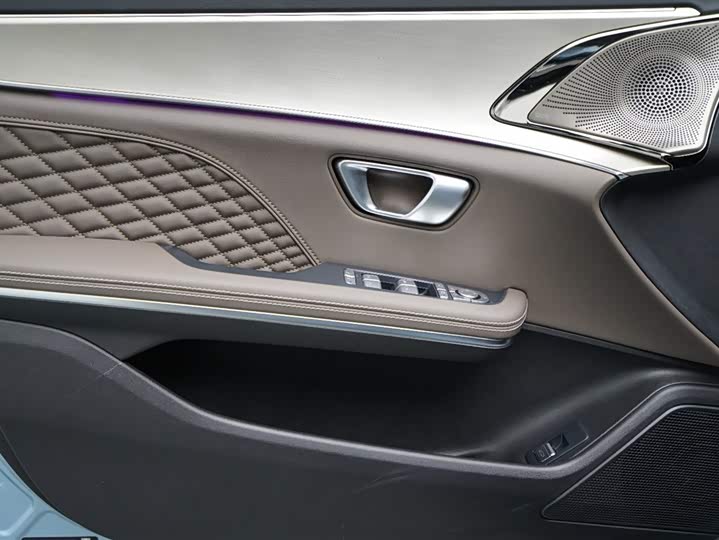 Фото 5 - BYD Han