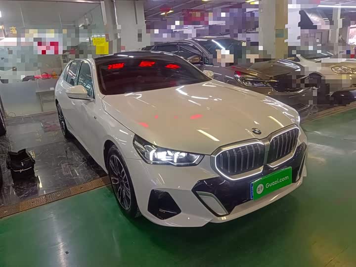 Фото 4 - BMW 5 Series