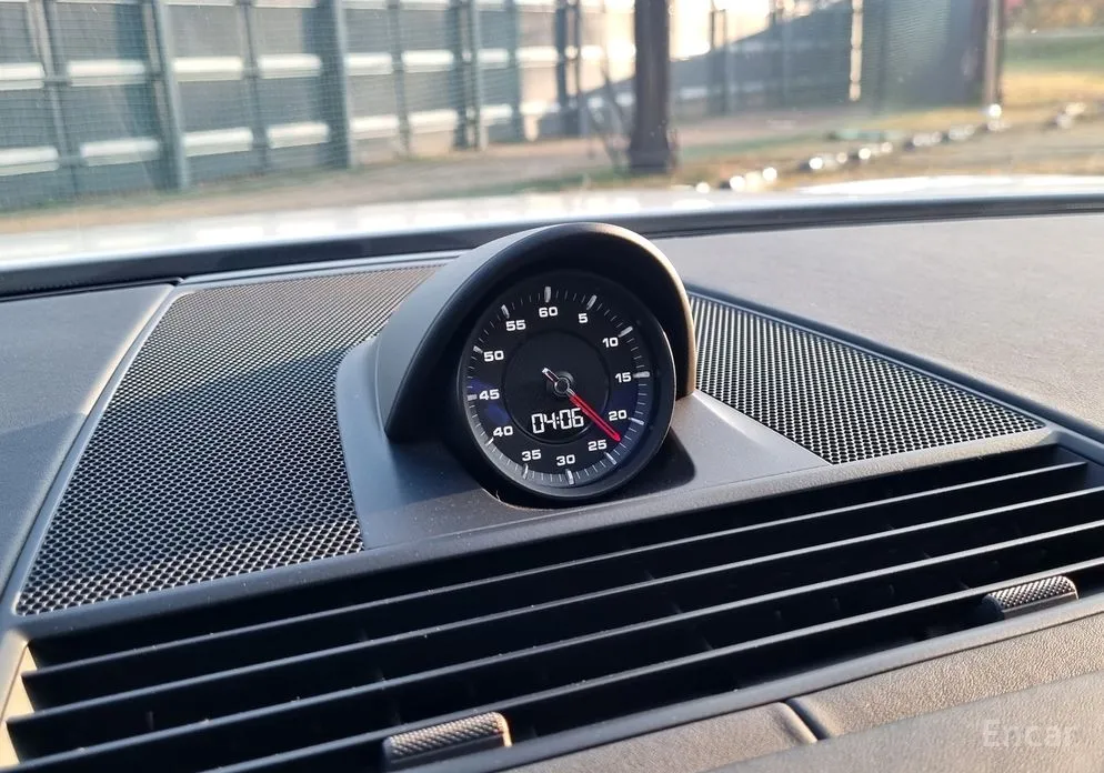 Фото 16 - Porsche Panamera