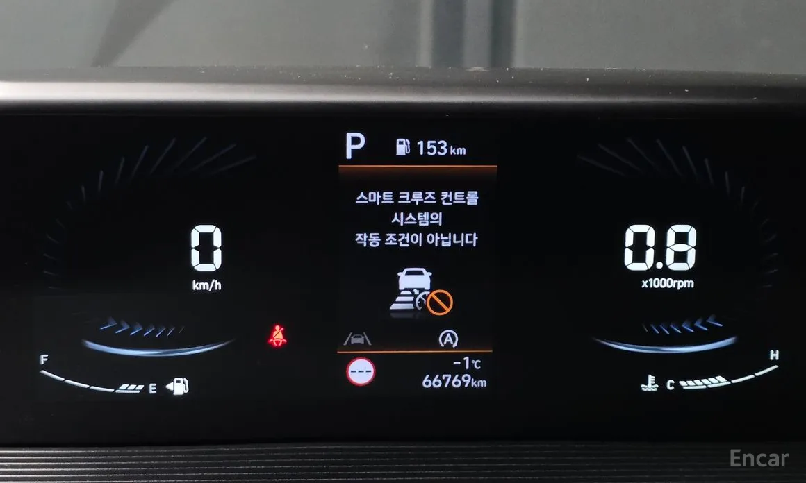 Фото 8 - Hyundai Staria