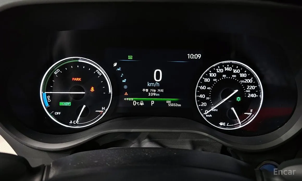 Фото 8 - Toyota Sienna