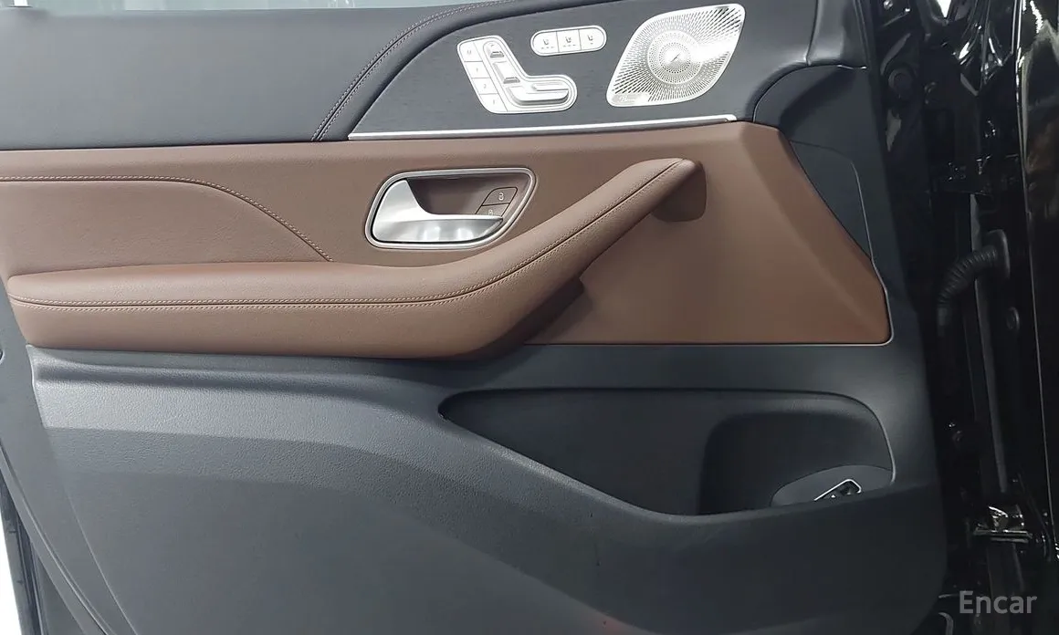 Фото 15 - Mercedes-Benz GLE-Class