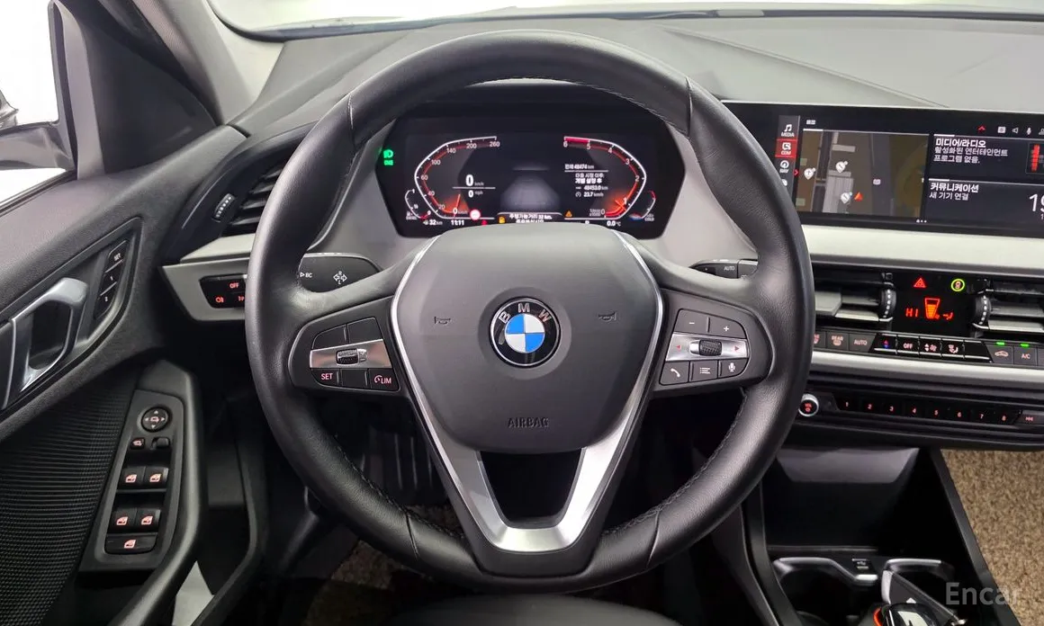 Photo 13 - BMW 1 Series