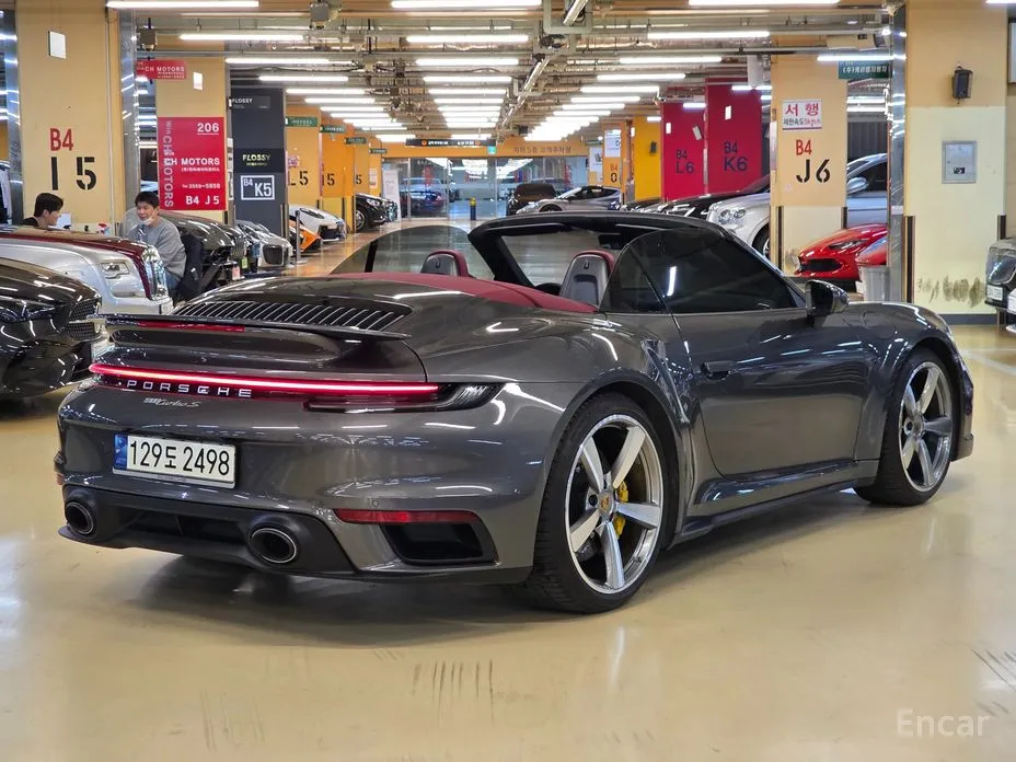 Фото 6 - Porsche 911