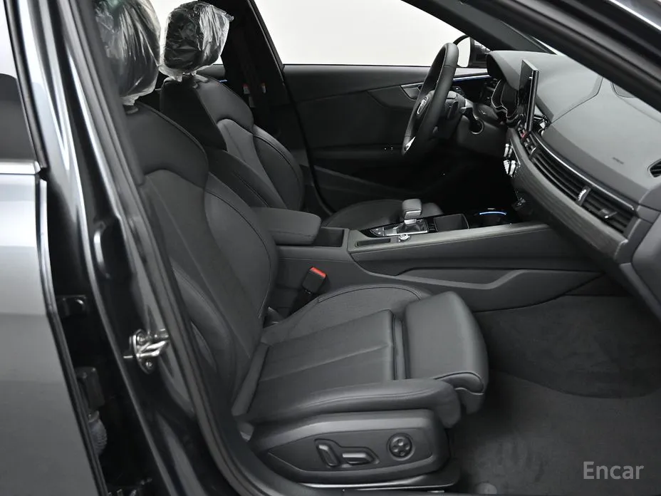 Фото 10 - Audi A4