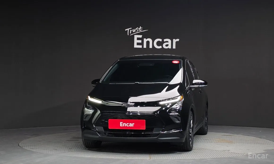 Фото 3 - Chevrolet Bolt EV