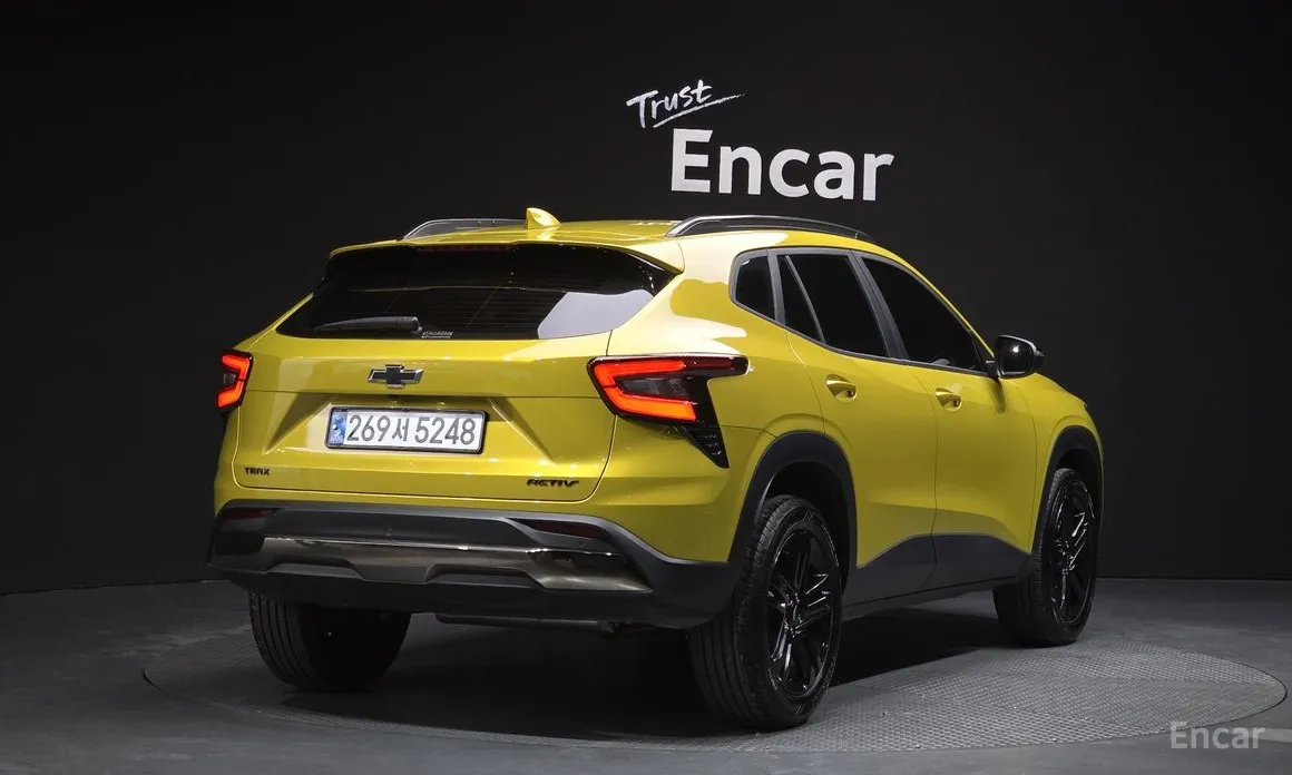 Фото 2 - Chevrolet Trax