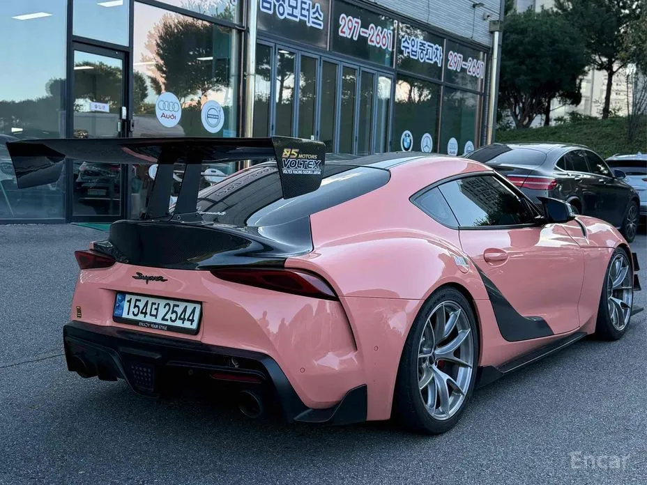 Фото 5 - Toyota Supra