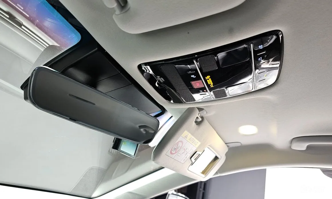 Фото 18 - Hyundai Grandeur