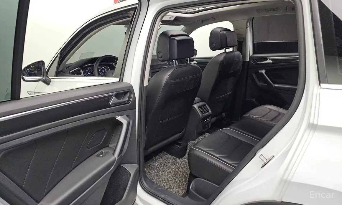Фото 12 - Volkswagen Tiguan